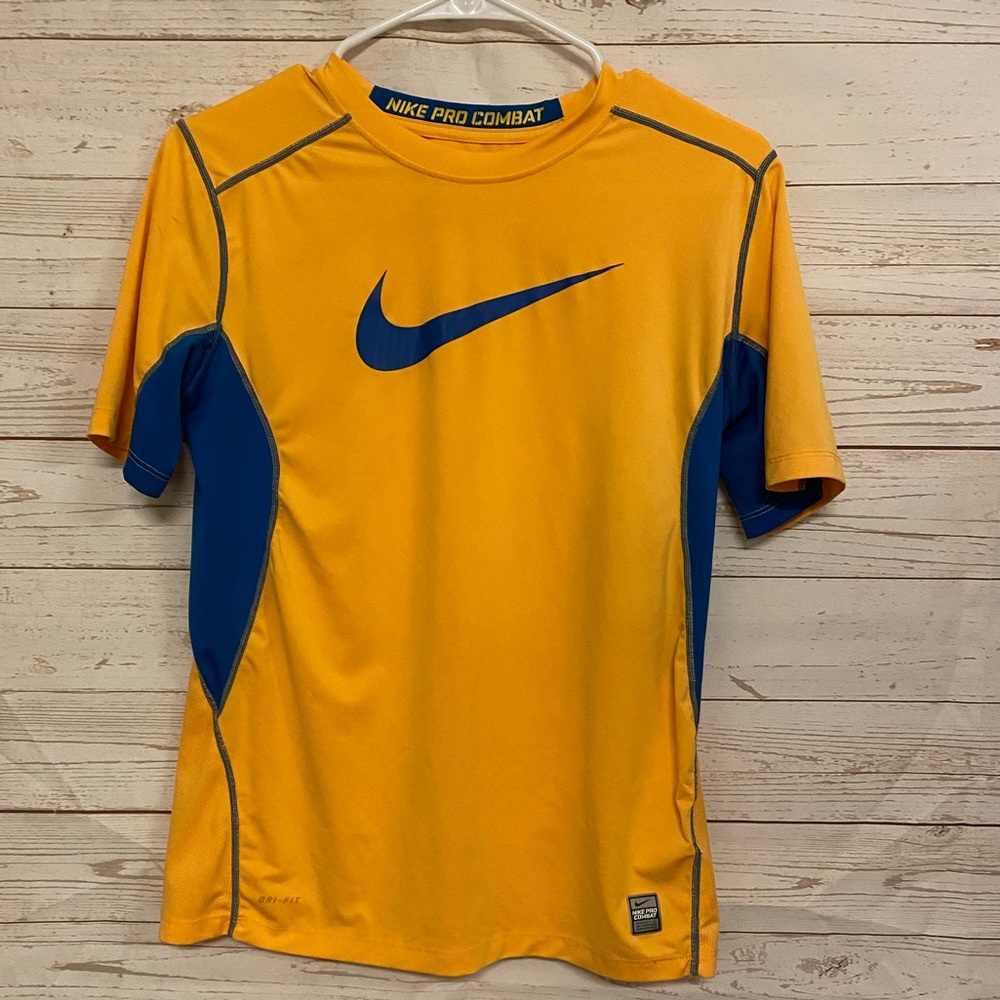 Nike Boy Pro combat T-shirt,Size XL, Tangerine orange and blue